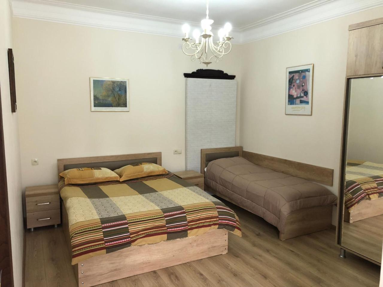 Temo Guest House 10 Batumi Kültér fotó